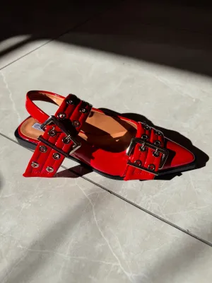 Fiery Glamour Pointed Toe Shoes