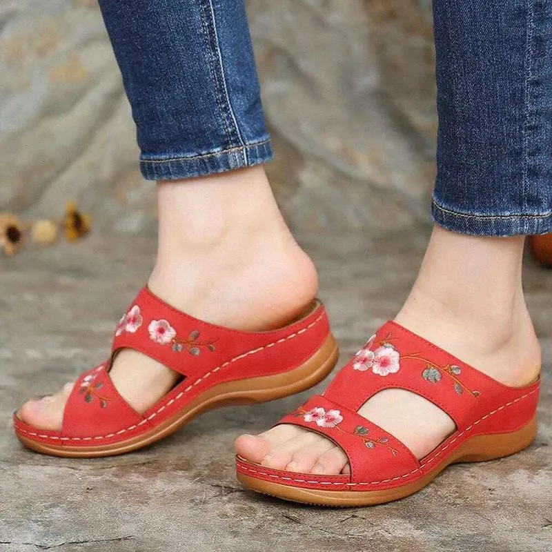 Flower Embroidered Vintage Casual Wedges Sandals