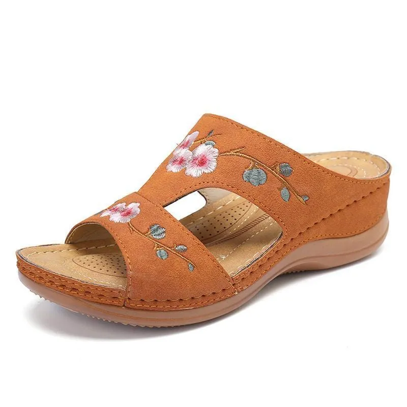 Flower Embroidered Vintage Casual Wedges Sandals