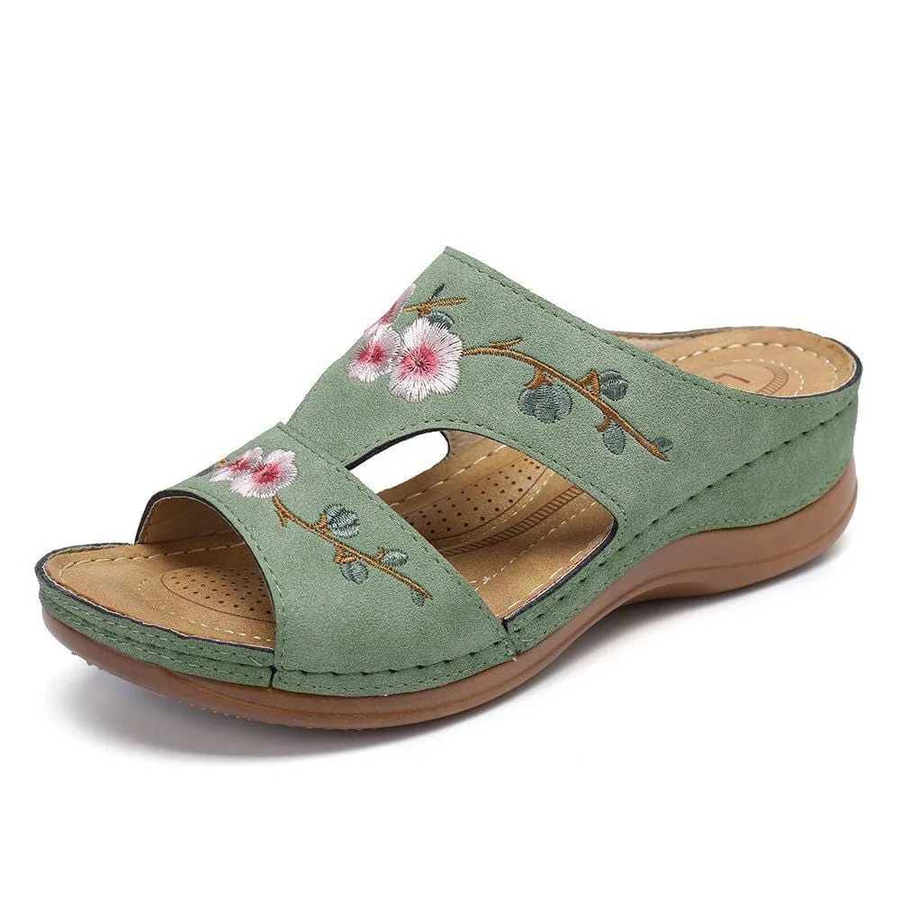 Flower Embroidered Vintage Casual Wedges Sandals