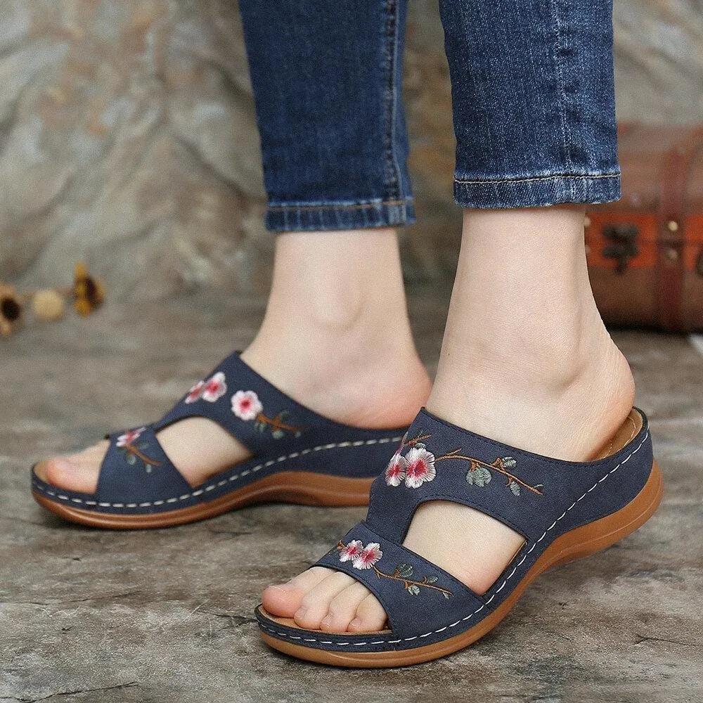 Flower Embroidered Vintage Casual Wedges Sandals