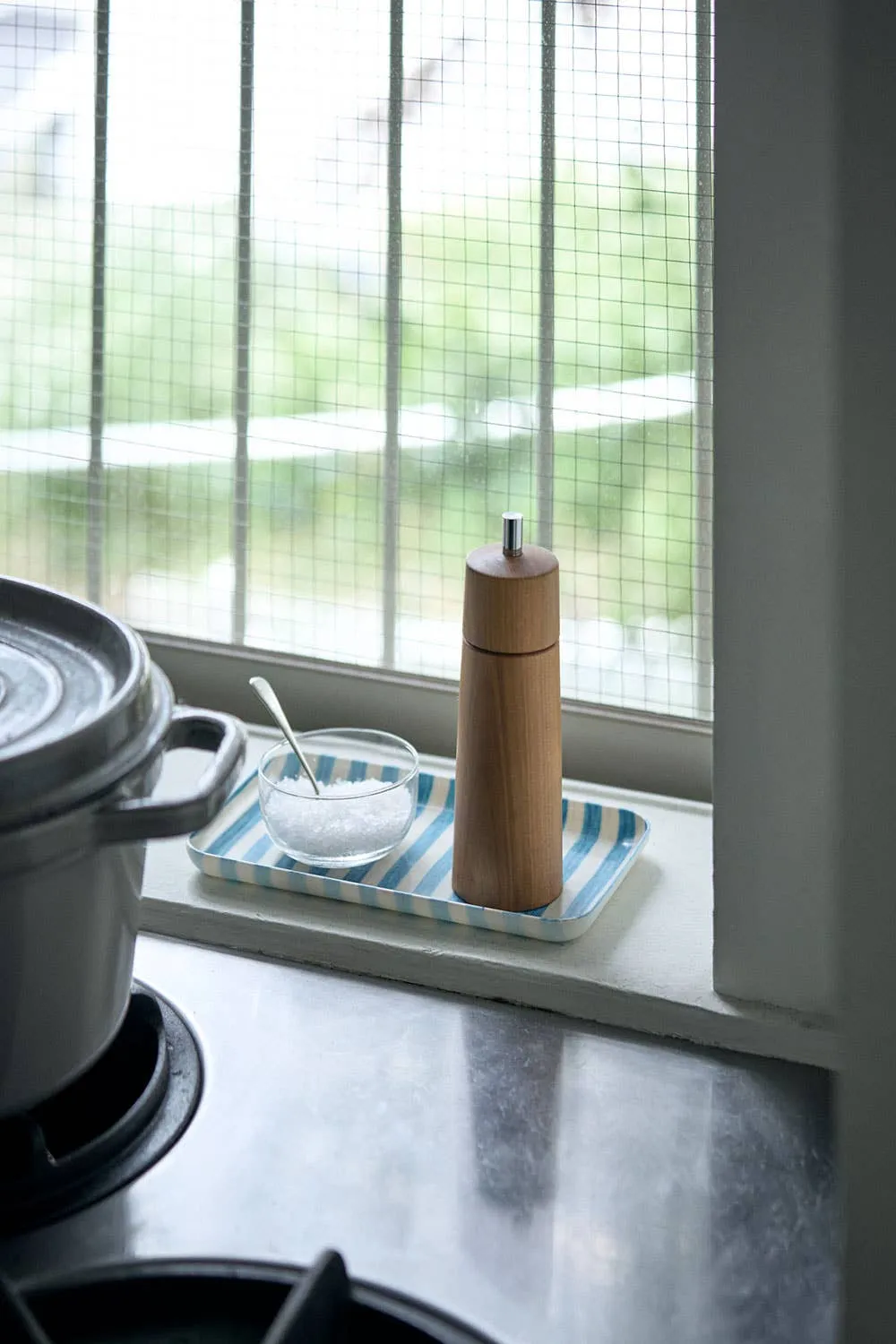 Francis Linen Coated Tray · Small · Fog Linen