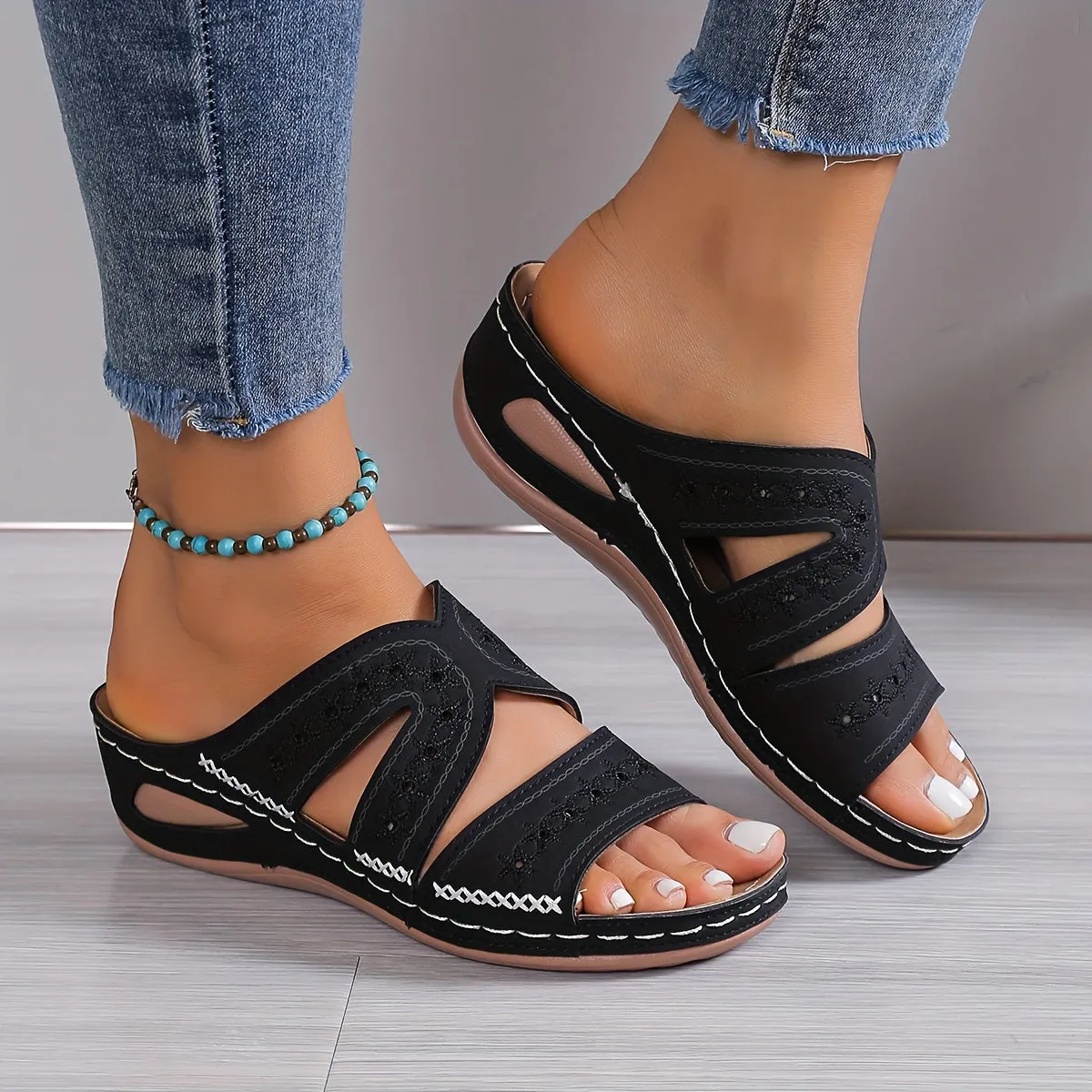 Nora® | Orthopedic sandals