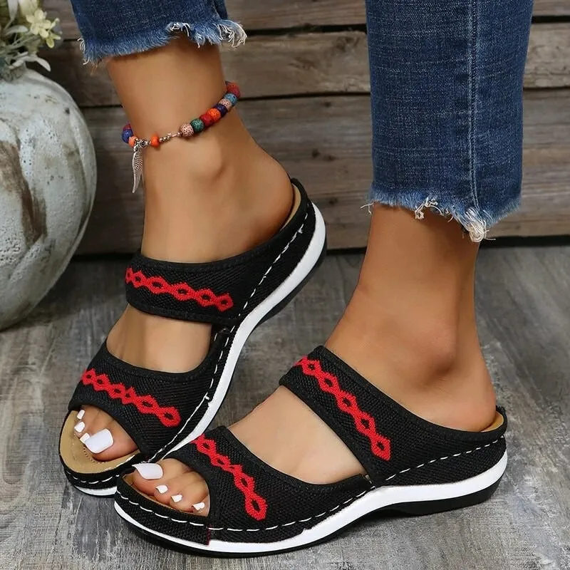 Orthopedic Leather Sandals with Geometric Pattern Design