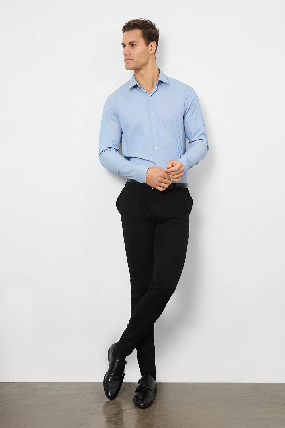 Performance Business Shirt in Navy/White Micro Stripe