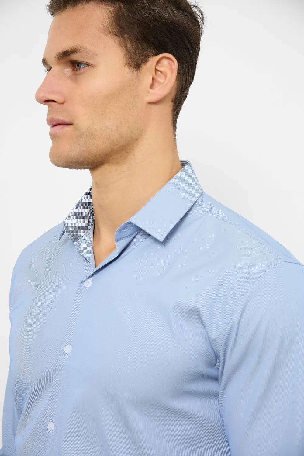 Performance Business Shirt in Navy/White Micro Stripe