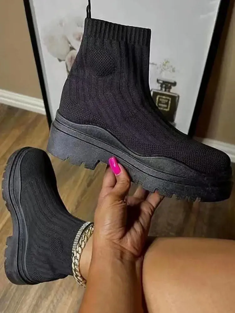 Platform Round Toe Knit Boots