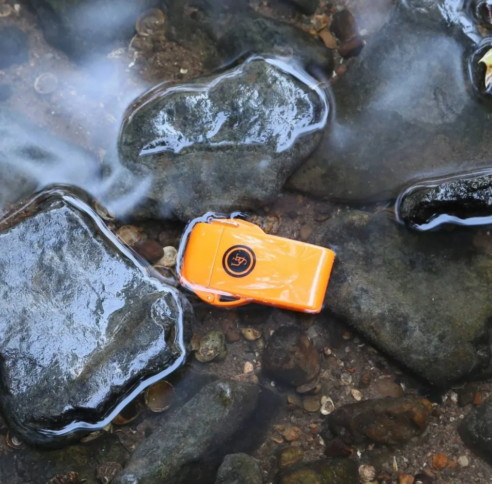 UST Floating Lighter Orange