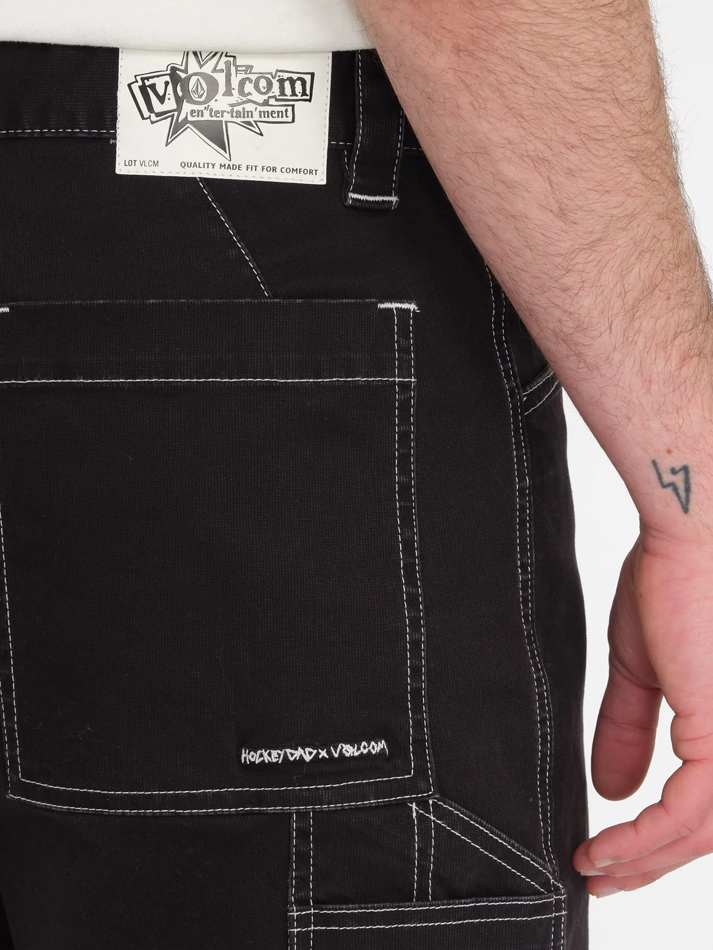 V Ent Hockey Dad 20" Shorts - BLACK